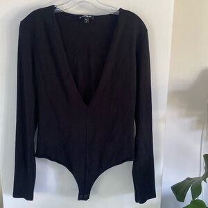 EXPRESS black very deep open v long sleeve bodysuit L